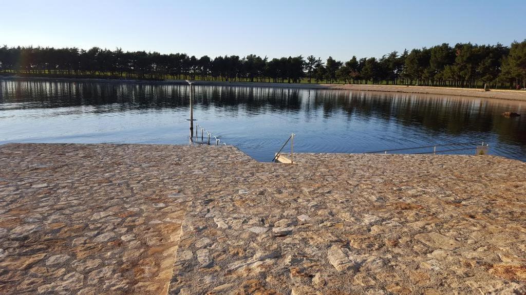 Lux Hotel Novigrad Istria Esterno foto